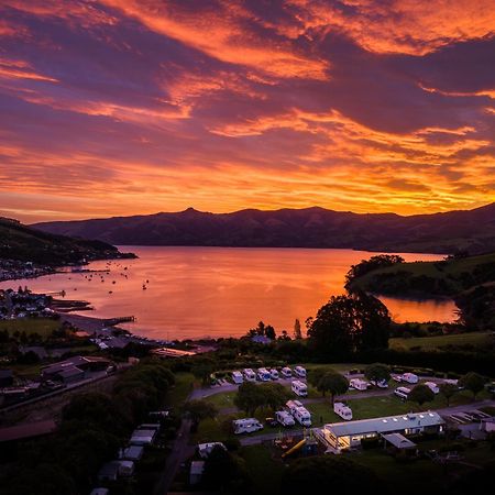 Akaroa Top 10 Holiday Park Exterior photo