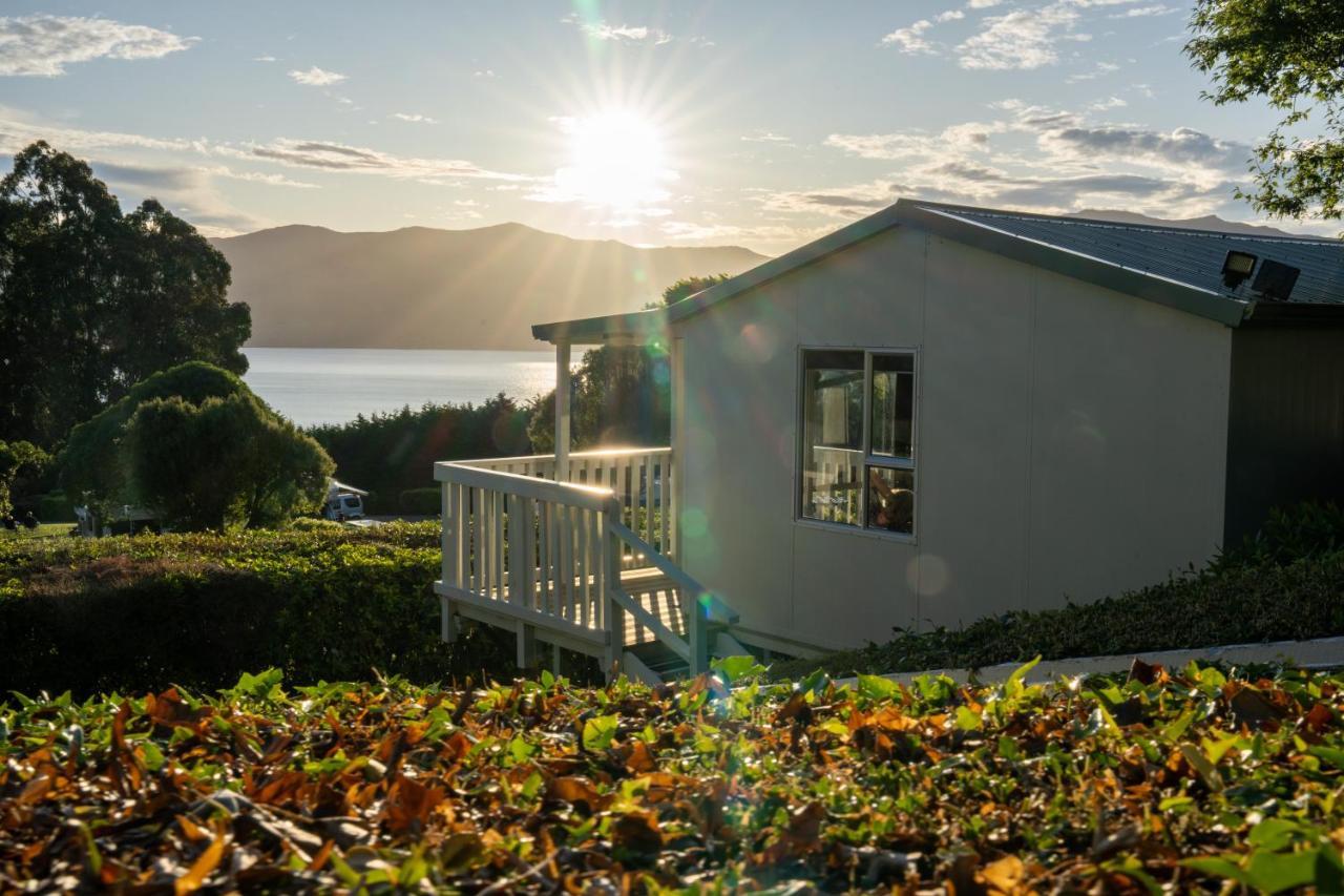 Akaroa Top 10 Holiday Park Exterior photo