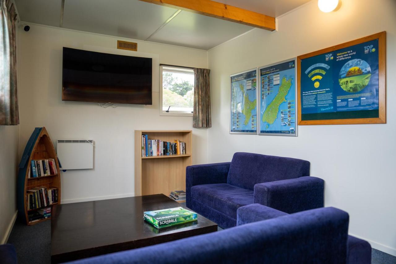Akaroa Top 10 Holiday Park Exterior photo