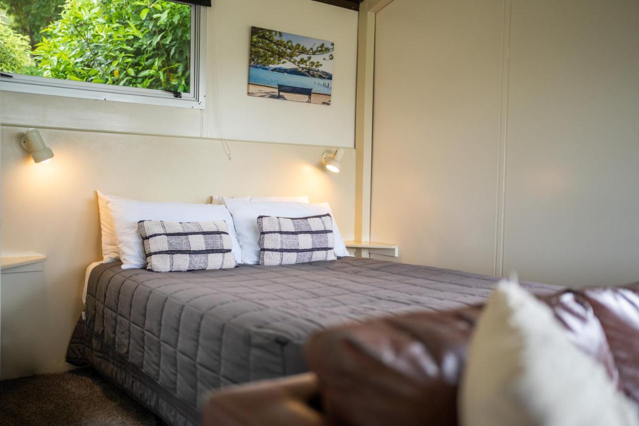Akaroa Top 10 Holiday Park Exterior photo