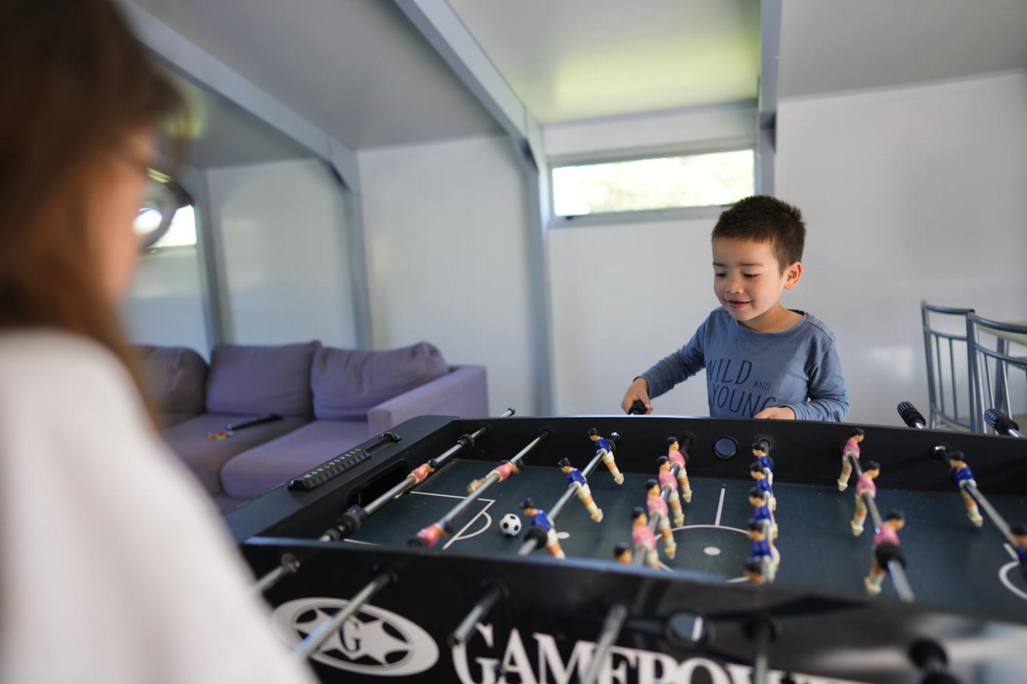 Akaroa Top 10 Holiday Park Exterior photo