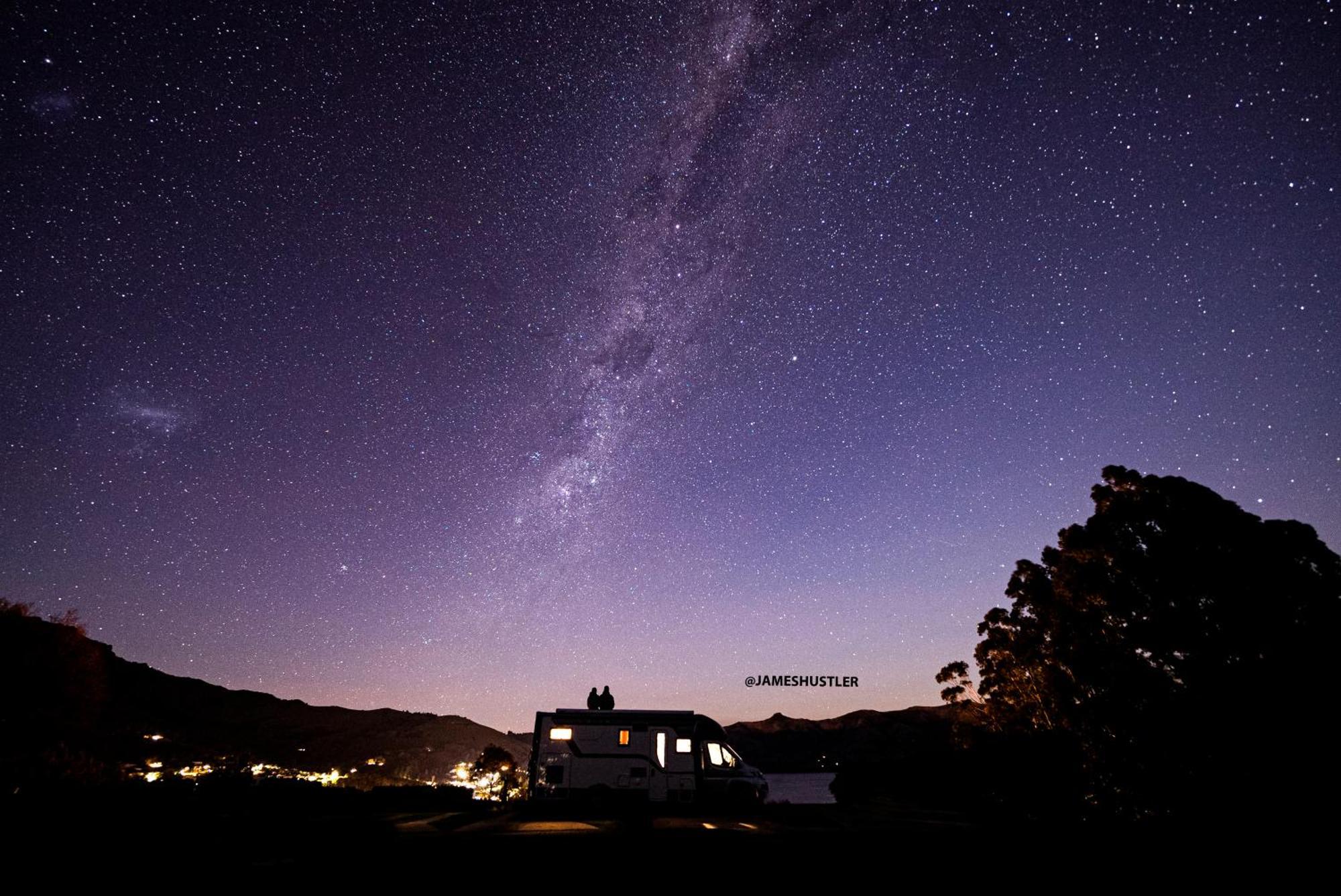 Akaroa Top 10 Holiday Park Exterior photo